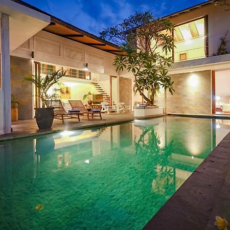 Bias Villa Seminyak Extérieur photo