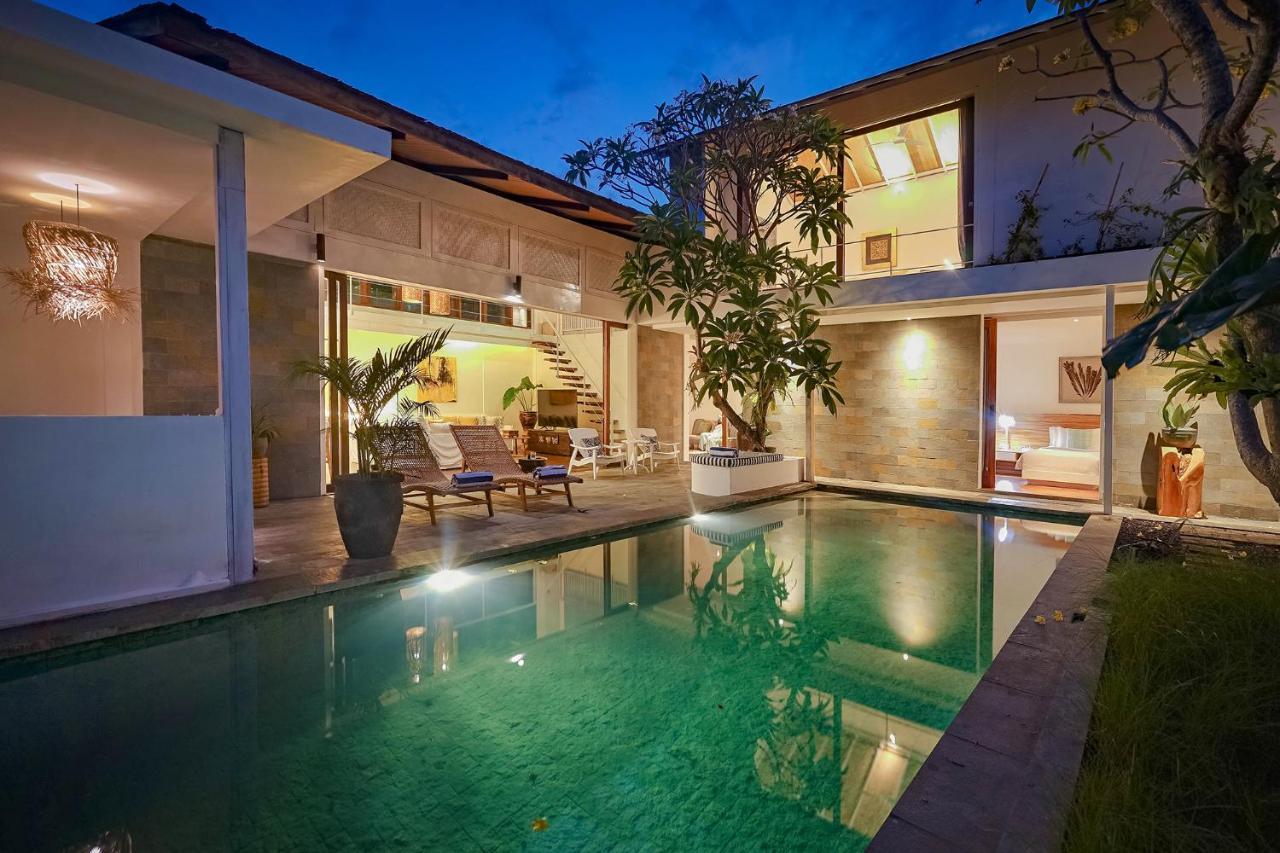 Bias Villa Seminyak Extérieur photo