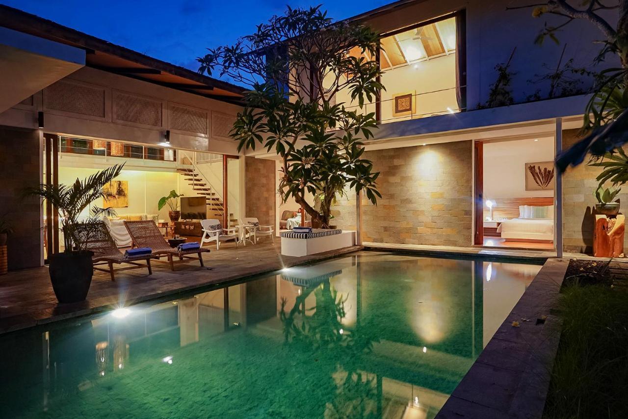 Bias Villa Seminyak Extérieur photo