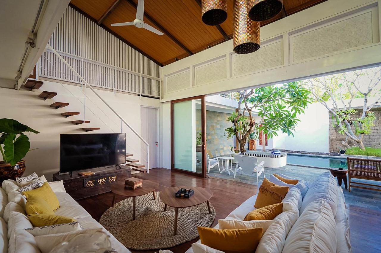 Bias Villa Seminyak Extérieur photo