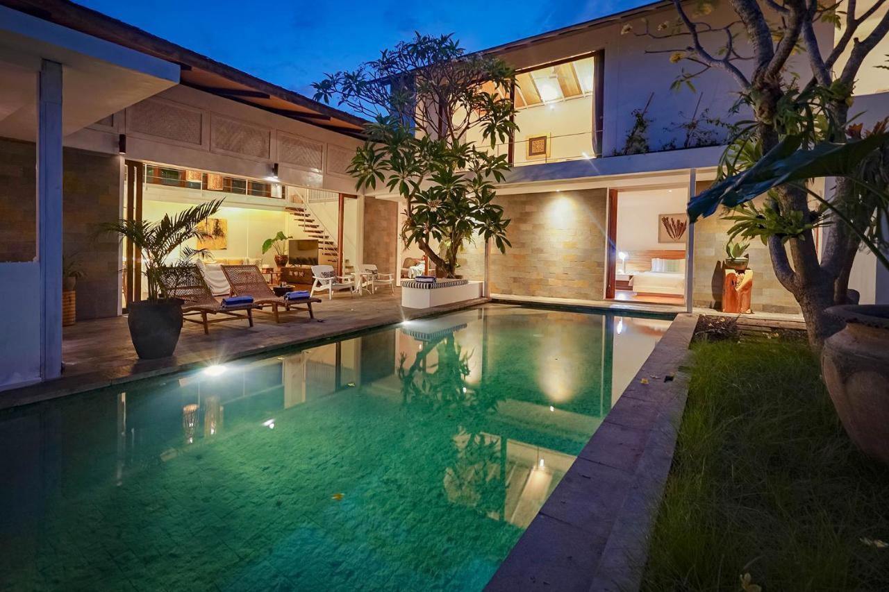 Bias Villa Seminyak Extérieur photo