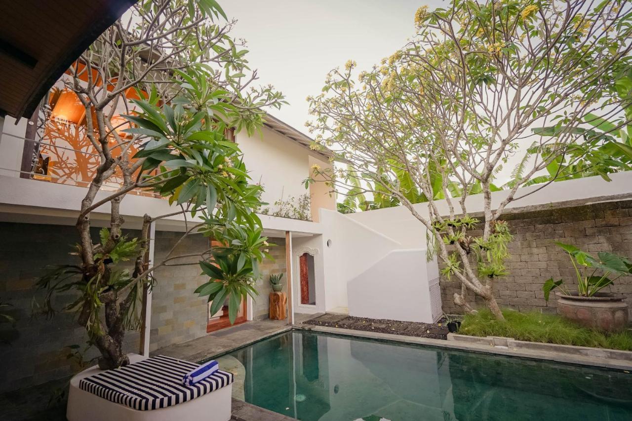 Bias Villa Seminyak Extérieur photo